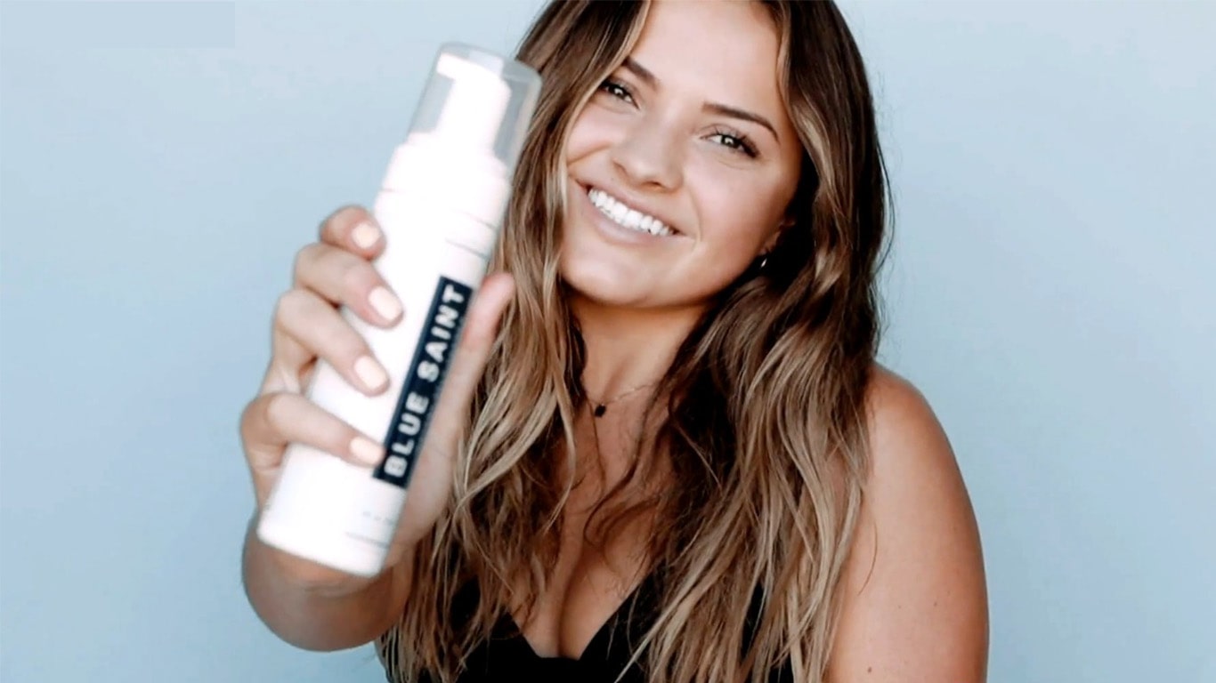 Load video: How to apply self-tanner